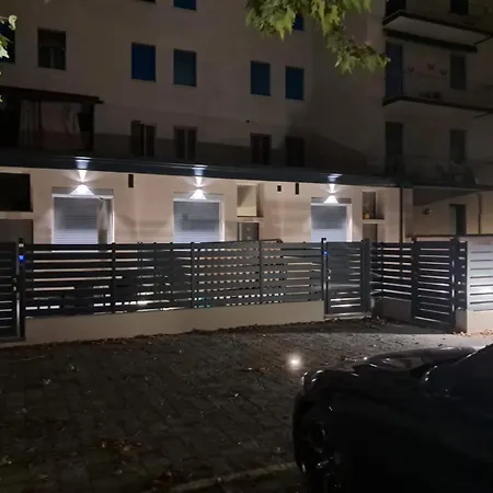 Appartement Fiera House *