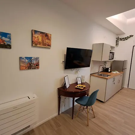 Fiera House *