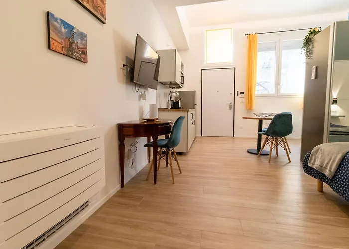 Fiera House 아파트 *